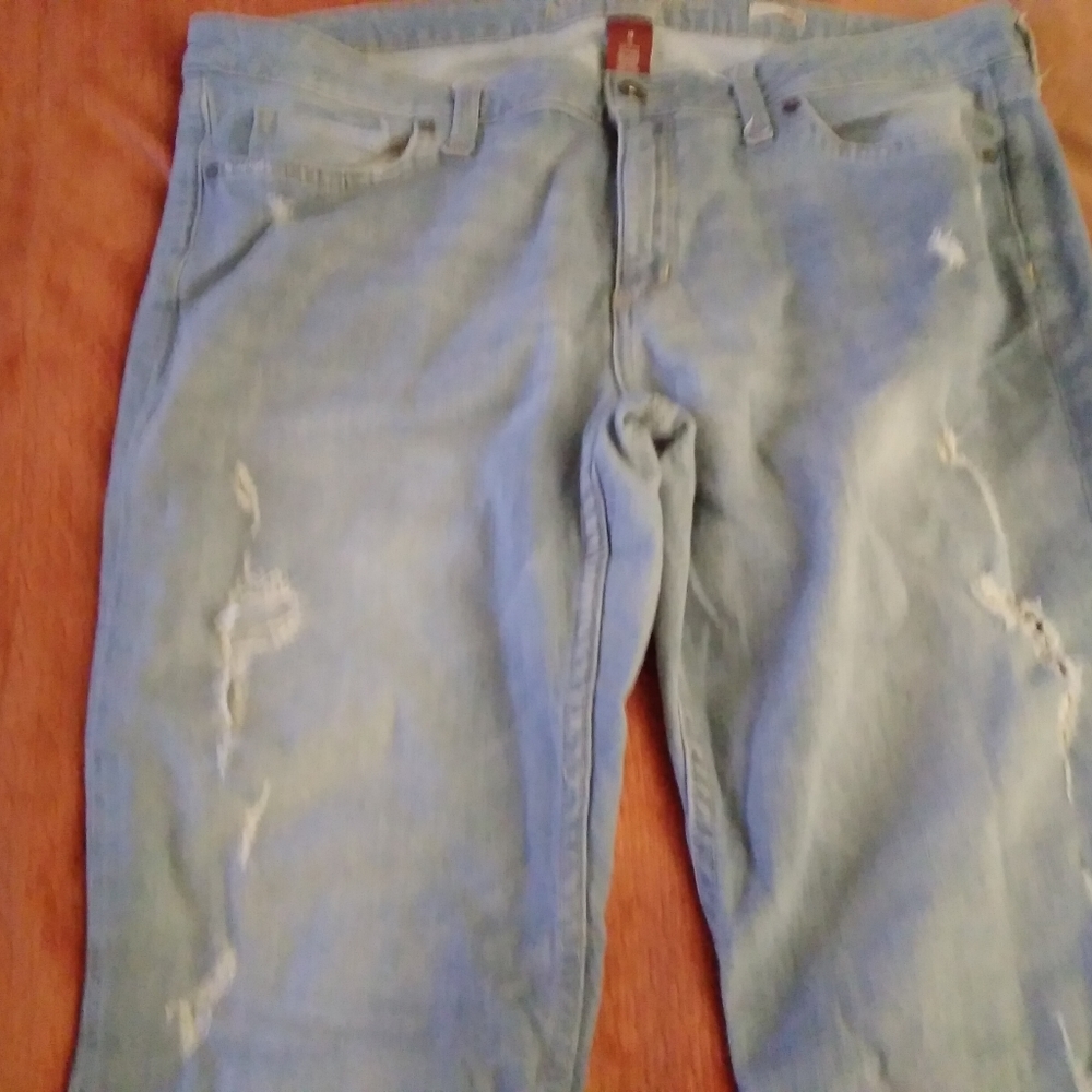Jeans - Picture 3 of 4